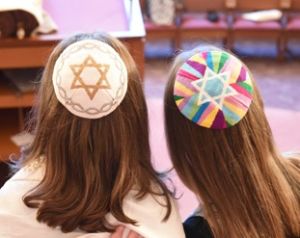 a youth girls kippa